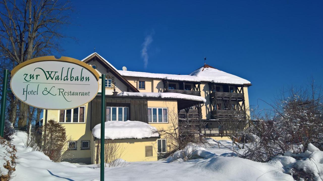 Hotel Zur Waldbahn Zwiesel Ngoại thất bức ảnh